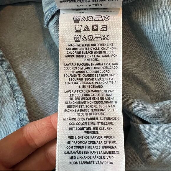 Guess chambray long sleeve dress. Size small‎ - Picture 7 of 13